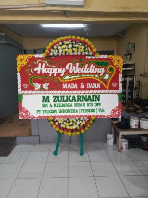 Papan Bunga di Pandanrejo Kaligesing