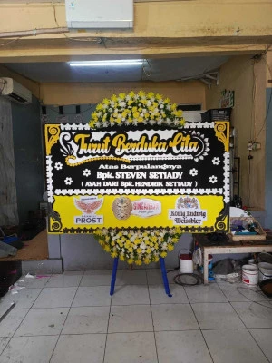 Papan Bunga di Pandanrejo Kaligesing